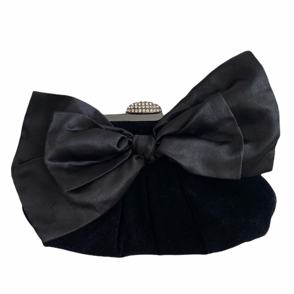 Vintage- Neiman Marcus Velvet evening Clutch with Swarovski crystal Satin Bow - Picture 1 of 12
